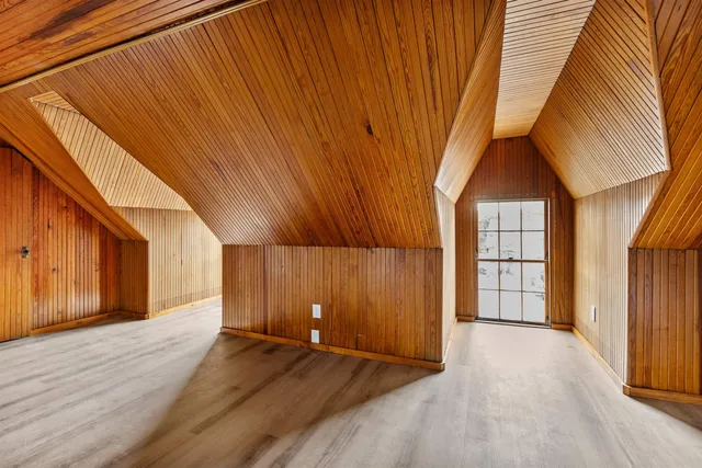 $1,050 | 109 Pleasant Street, Unit 3, Claremont, NH 03743