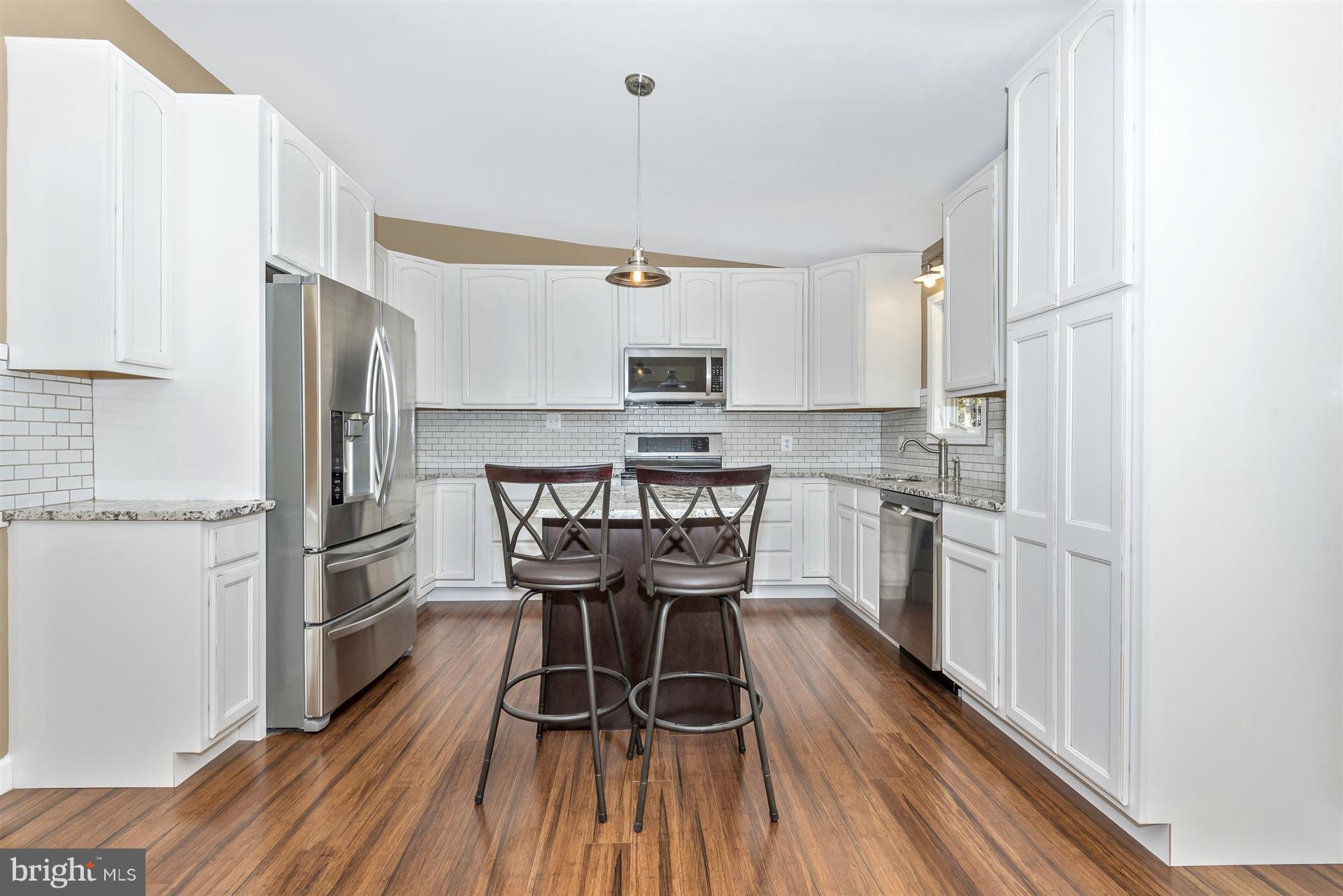 10462 Old Annapolis Road Frederick, MD 21701 - Photo 8 of 30 Kitchen