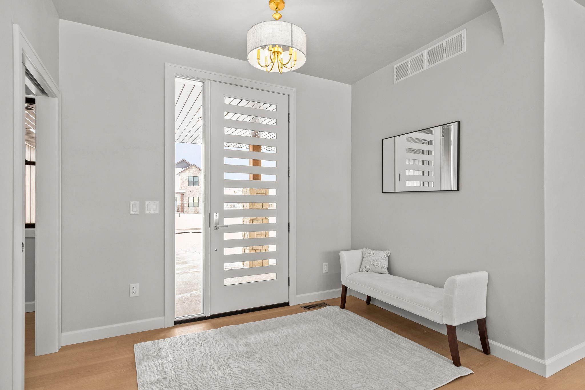 294 East Sweetwater Way Appleton, WI 54913 - Photo 4 of 84