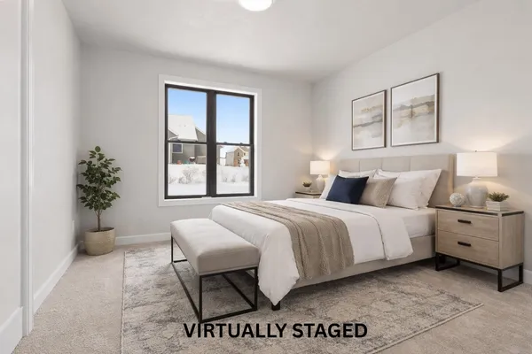 $799,900 | 294 East Sweetwater Way, Appleton, WI 54913