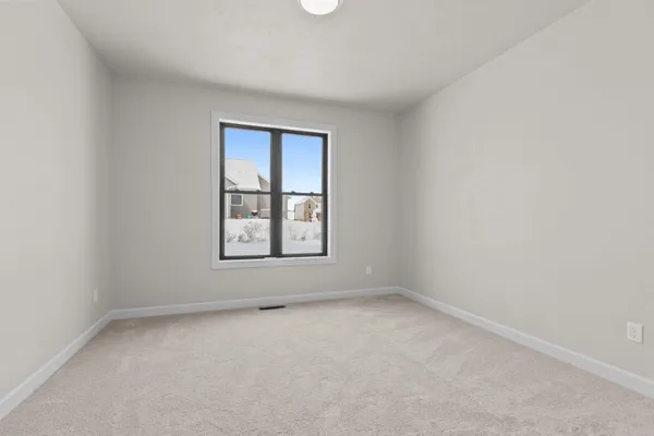 $799,900 | 294 East Sweetwater Way, Appleton, WI 54913