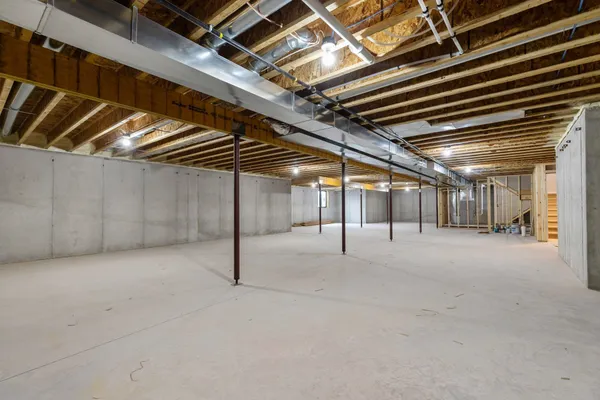 $799,900 | 294 East Sweetwater Way, Appleton, WI 54913