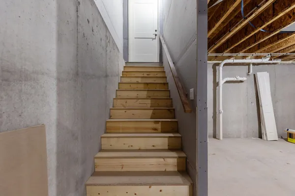 $799,900 | 294 East Sweetwater Way, Appleton, WI 54913