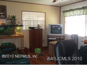 2925 Cabbage Hammock Road St. Augustine, FL 32092 - Photo 6 of 12 LIVING ROOM