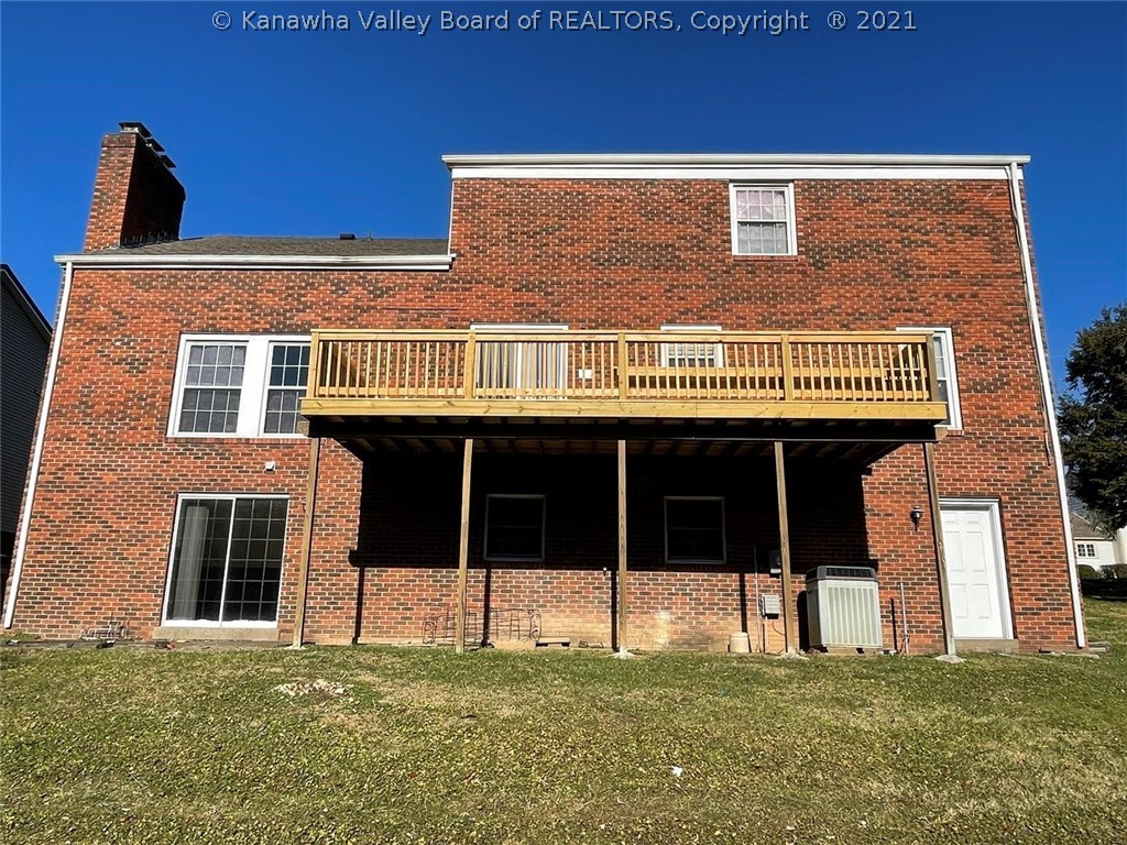 5341 Shadowbrook Road Charleston, WV 25313 - Photo 4 of 46 Gallery Image 4