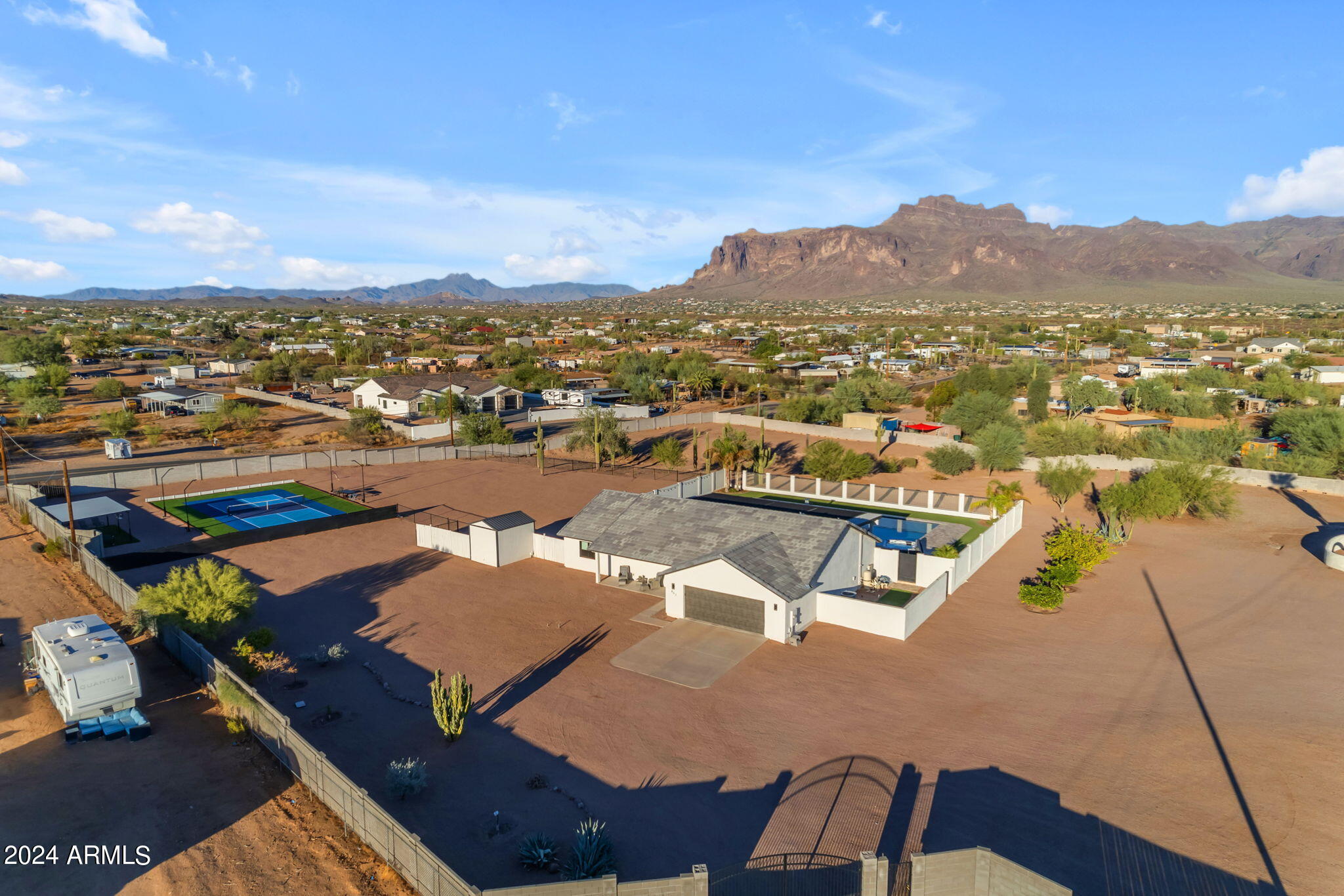 863 South Stagecoach Road Apache Junction, AZ 85119 - Photo 84 of 95 93-web-or-mls-93_214_a4m_br