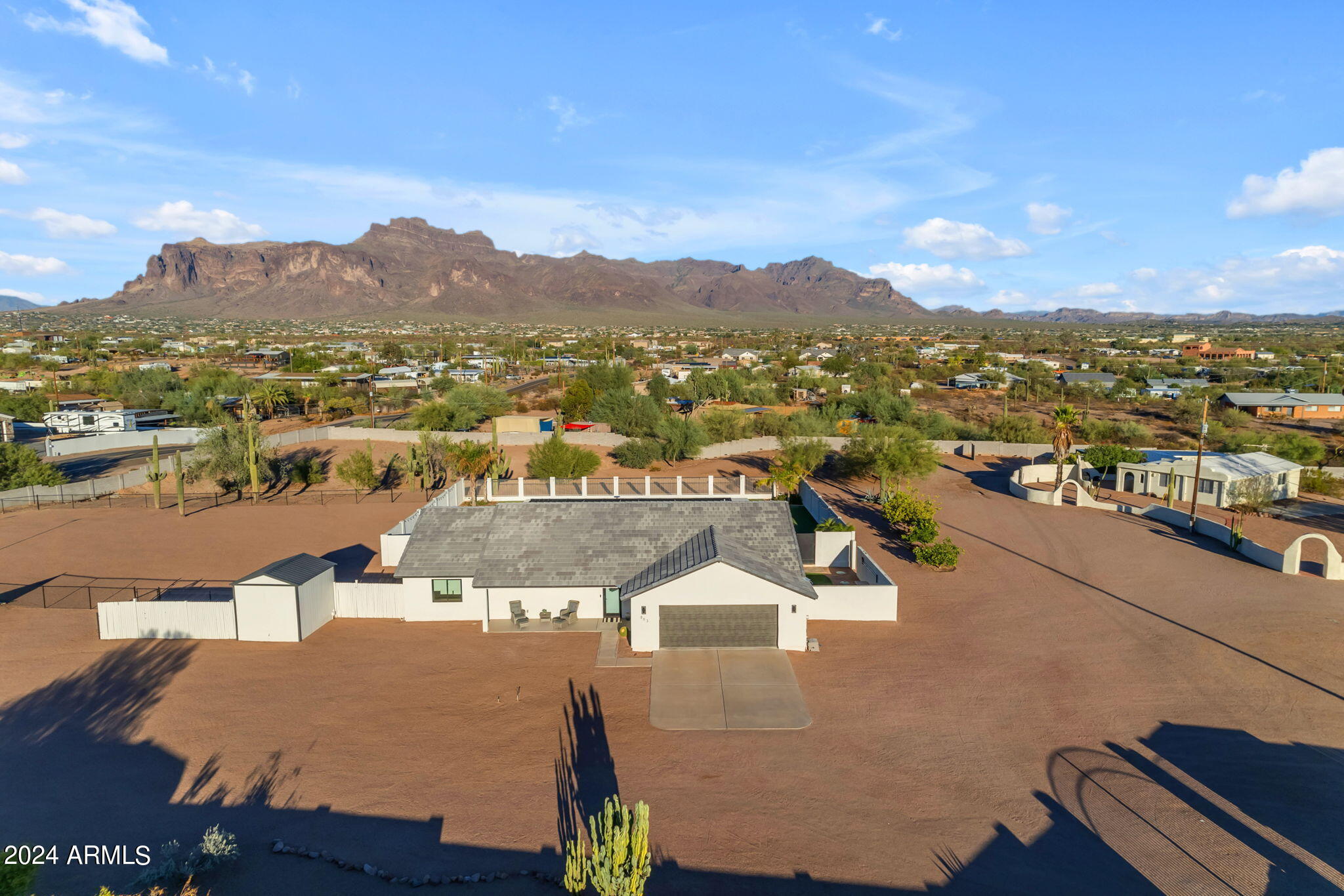 863 South Stagecoach Road Apache Junction, AZ 85119 - Photo 85 of 95 94-web-or-mls-94_217_a4m_br