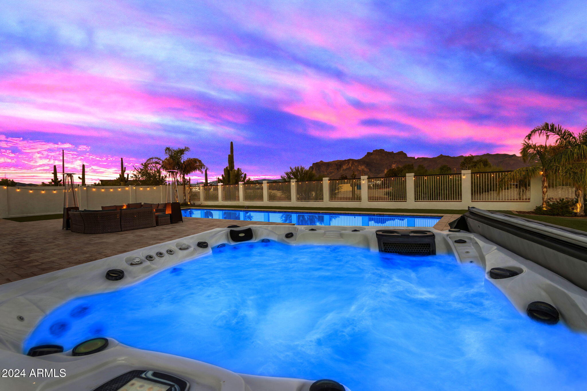 863 South Stagecoach Road Apache Junction, AZ 85119 - Photo 92 of 95 96-web-or-mls-96_286_a4m_br