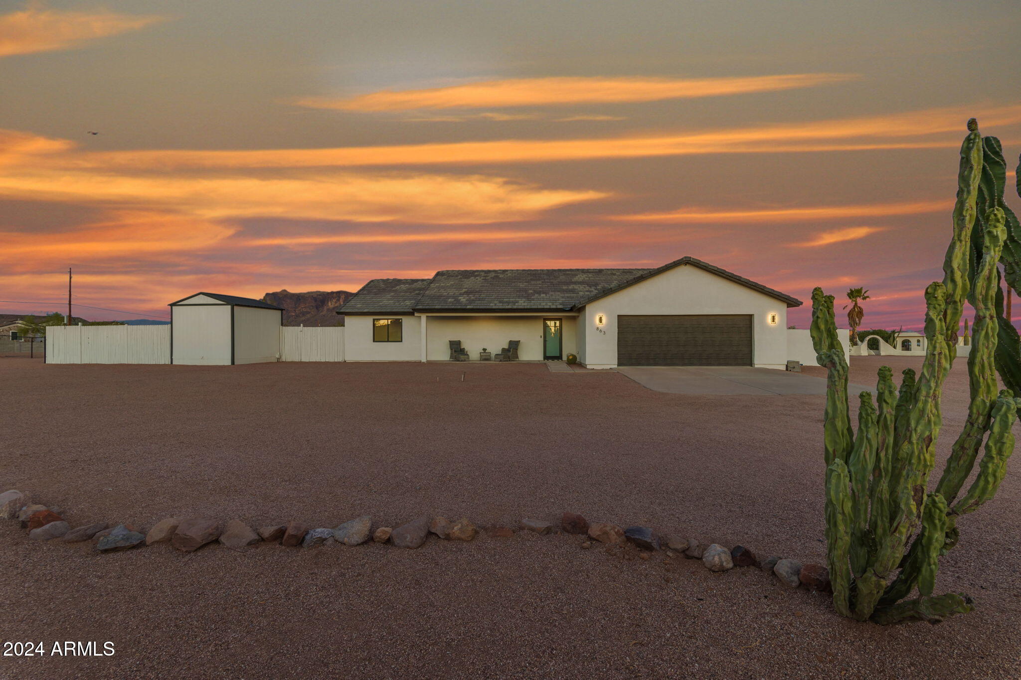 863 South Stagecoach Road Apache Junction, AZ 85119 - Photo 95 of 95 99-web-or-mls-99_295_a4m_br