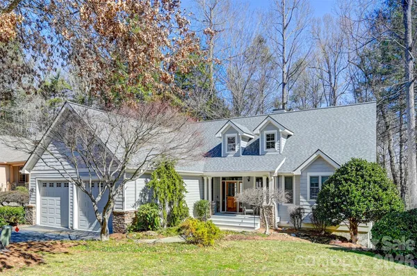 $775,000 | 43 Kuykendall Court, Hendersonville, NC 28739