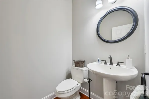 $775,000 | 43 Kuykendall Court, Hendersonville, NC 28739