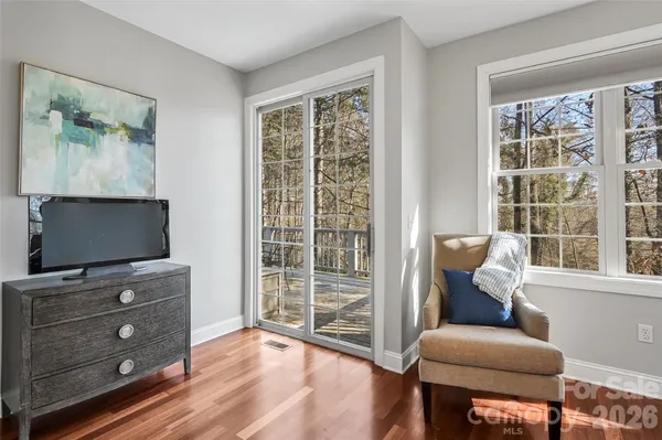 $775,000 | 43 Kuykendall Court, Hendersonville, NC 28739