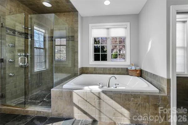 $775,000 | 43 Kuykendall Court, Hendersonville, NC 28739