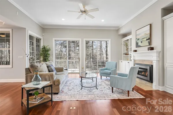 $775,000 | 43 Kuykendall Court, Hendersonville, NC 28739
