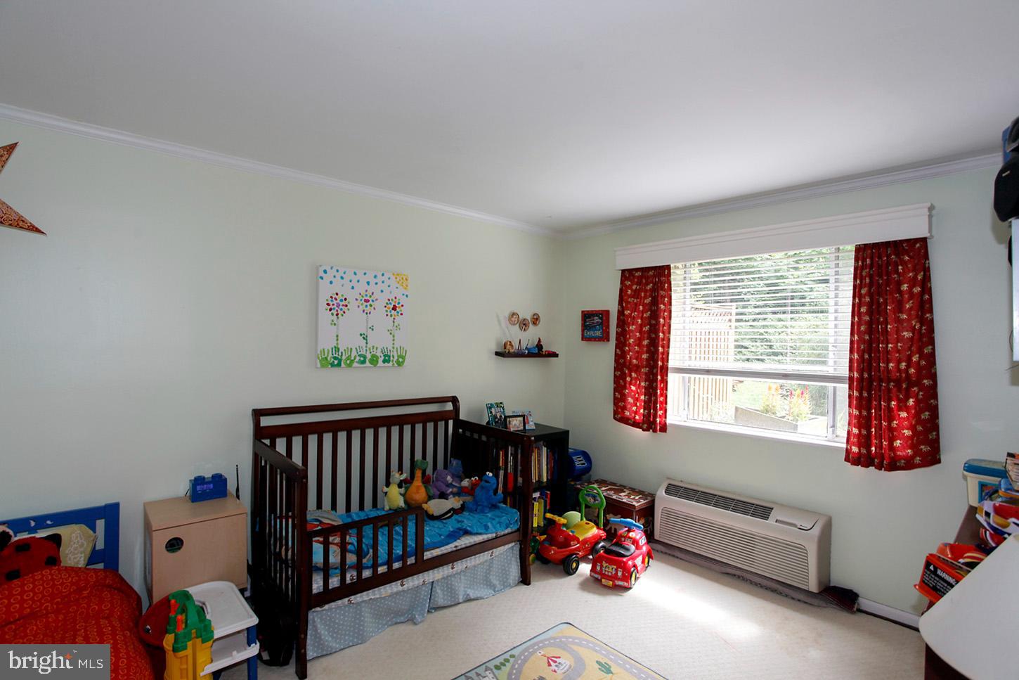 4114 Davis Place Northwest, Unit 119 Washington, DC 20007 - Photo 5 of 11