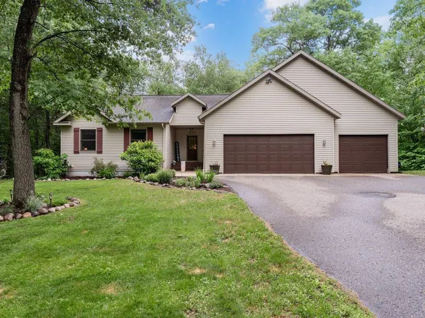 $379,900 | 31958 Green Scene Drive, Breezy Point, MN 56472