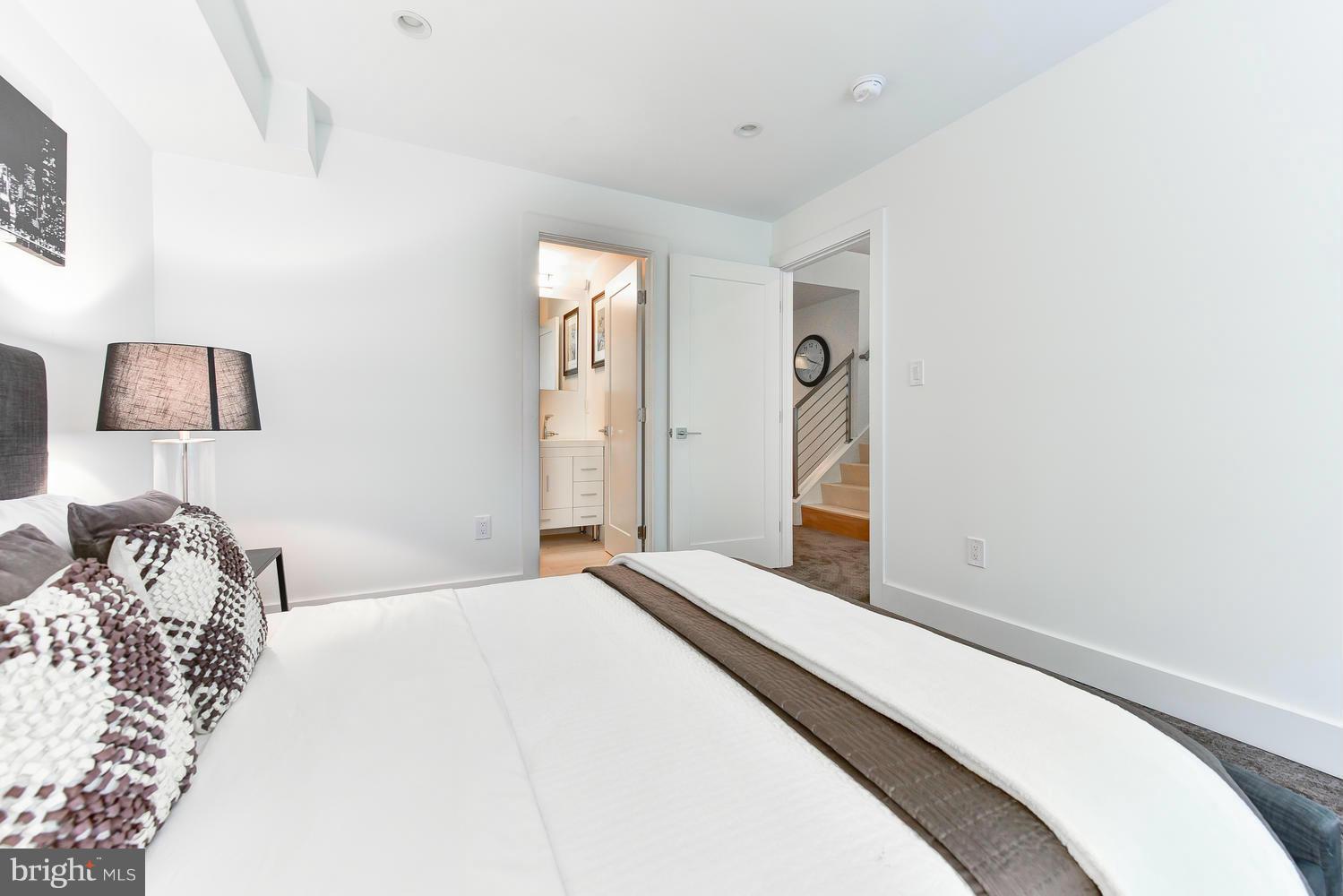 1218 Decatur Street Northwest Washington, DC 20011 - Photo 14 of 30 Interior (General)