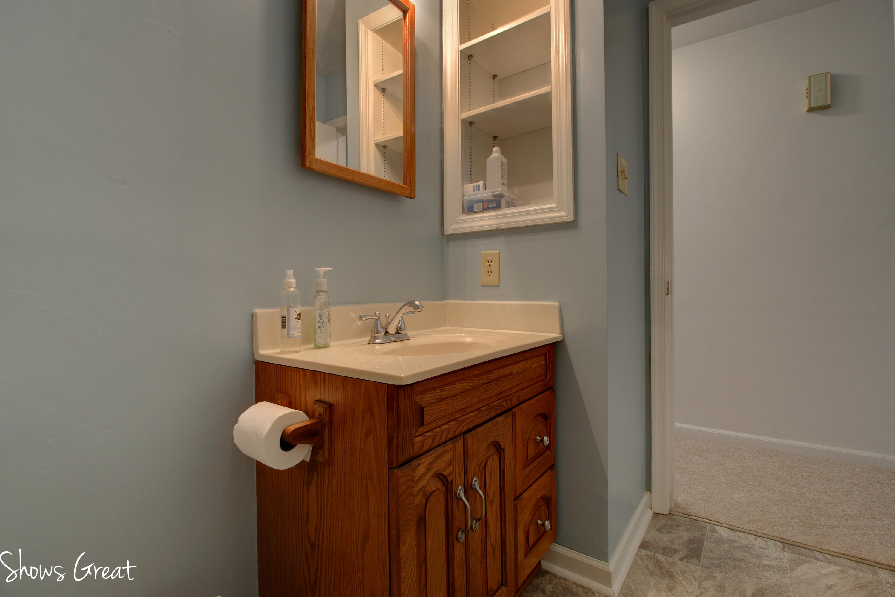 36 Spruce Lane Blue Ridge, VA 24064 - Photo 20 of 35 view of a sink and a mirror