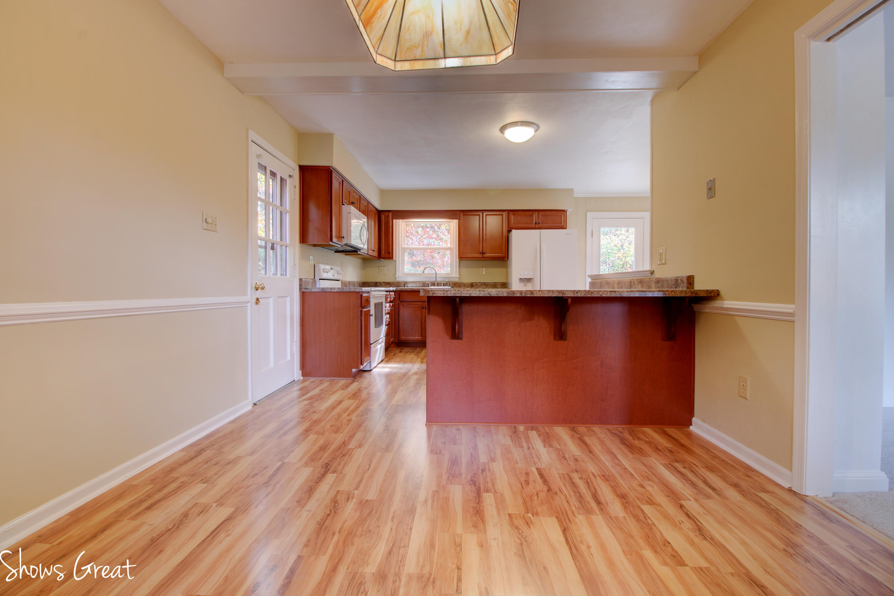 36 Spruce Lane Blue Ridge, VA 24064 - Photo 10 of 35 a view of kitchen and wooden floor