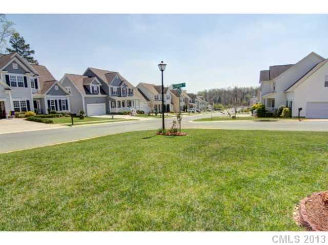 235 Mott Road Mooresville, NC 28115 - Photo 3 of 16