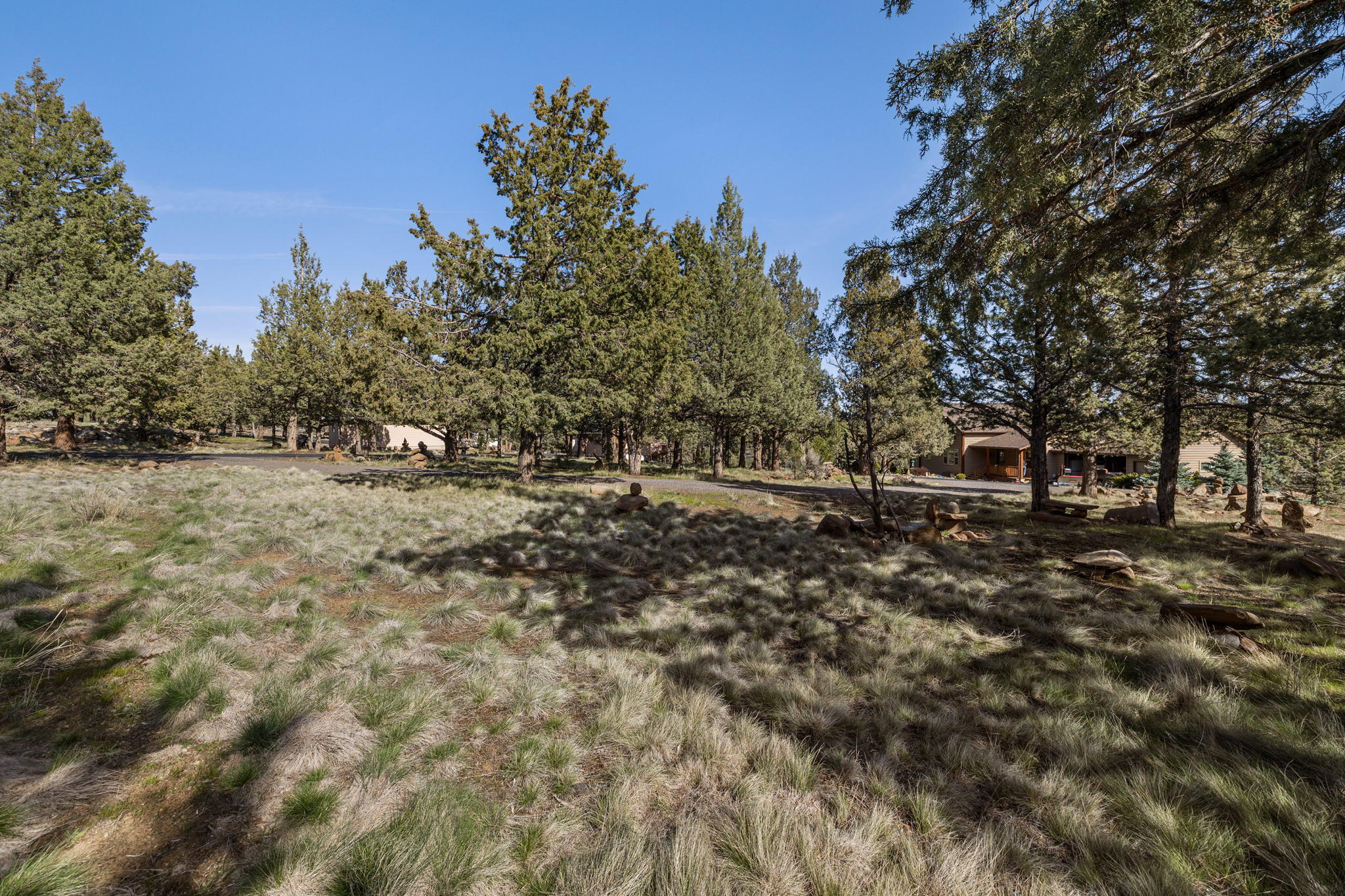 17555 Mountain View Road Sisters, OR 97759 - Photo 42 of 50 The front of this property is spacious as well.