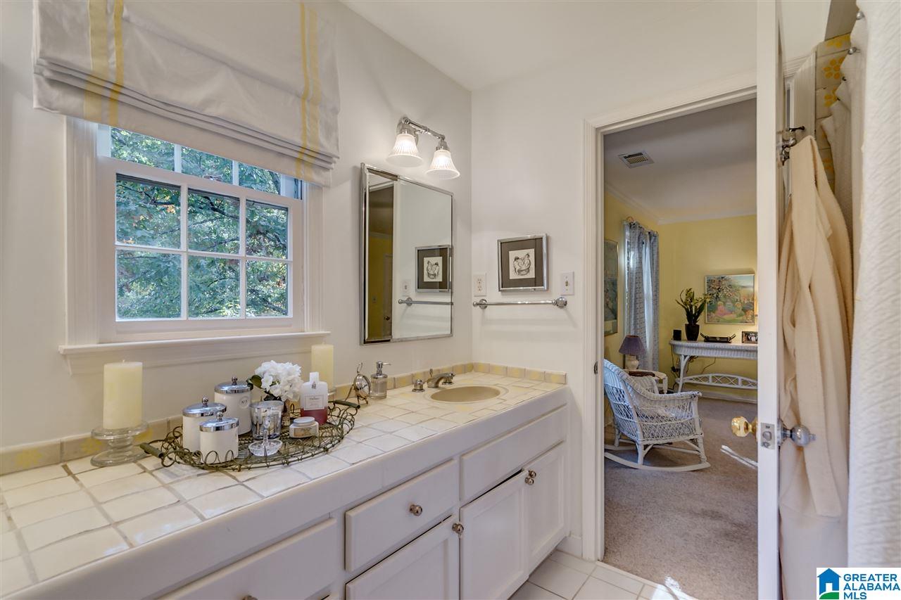 4628 Pine Mountain Road Birmingham, AL 35213 - Photo 33 of 49