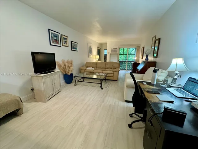 $280,000 | 6580 Santona Street, Unit A38, Coral Gables, FL 33146