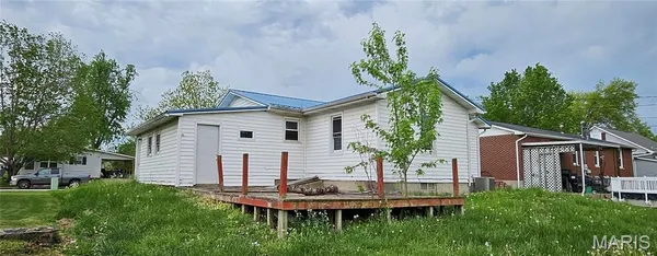 $86,640 | 1212 Grand Avenue, Perryville, MO 63775