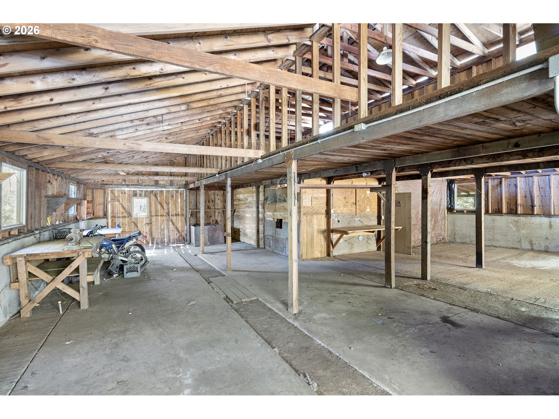 4950 Foothill Boulevard Grants Pass, OR 97526 - Photo 27 of 43 a view of a hall with wooden floor