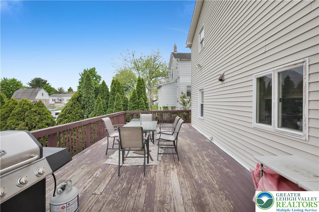 99 Garibaldi Avenue Roseto, PA 18013 - Photo 33 of 39