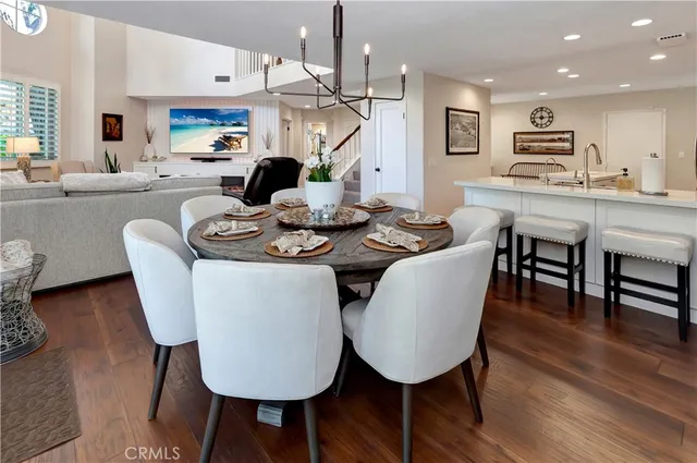 $2,052,000 | 515 Bay Hill Drive, Newport Beach, CA 92660