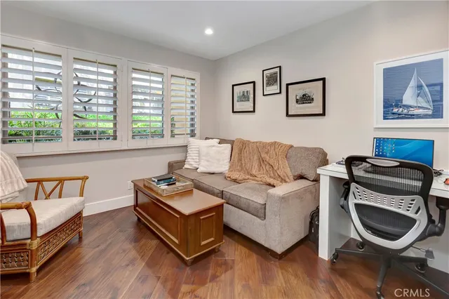 $2,052,000 | 515 Bay Hill Drive, Newport Beach, CA 92660