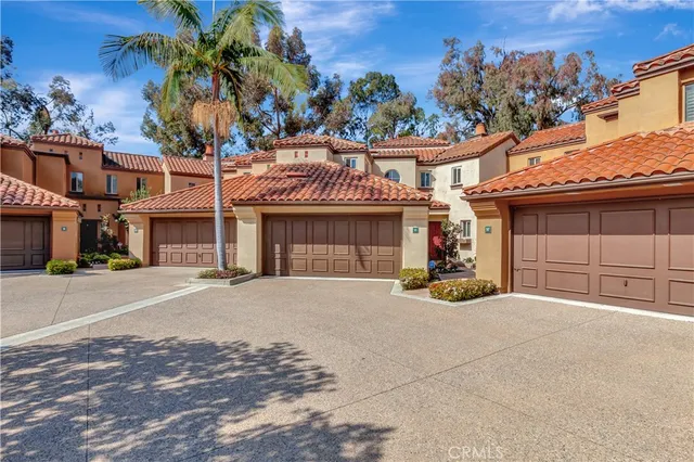$2,052,000 | 515 Bay Hill Drive, Newport Beach, CA 92660