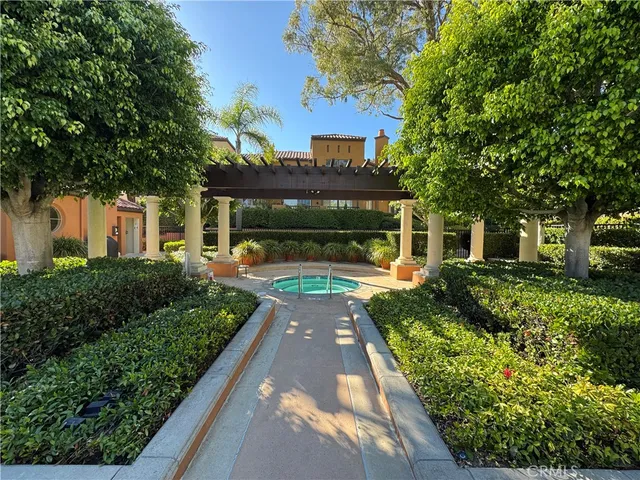 $2,052,000 | 515 Bay Hill Drive, Newport Beach, CA 92660