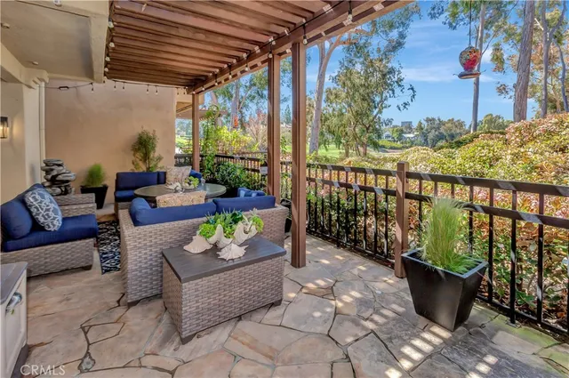 $2,052,000 | 515 Bay Hill Drive, Newport Beach, CA 92660