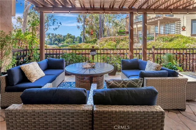 $2,052,000 | 515 Bay Hill Drive, Newport Beach, CA 92660