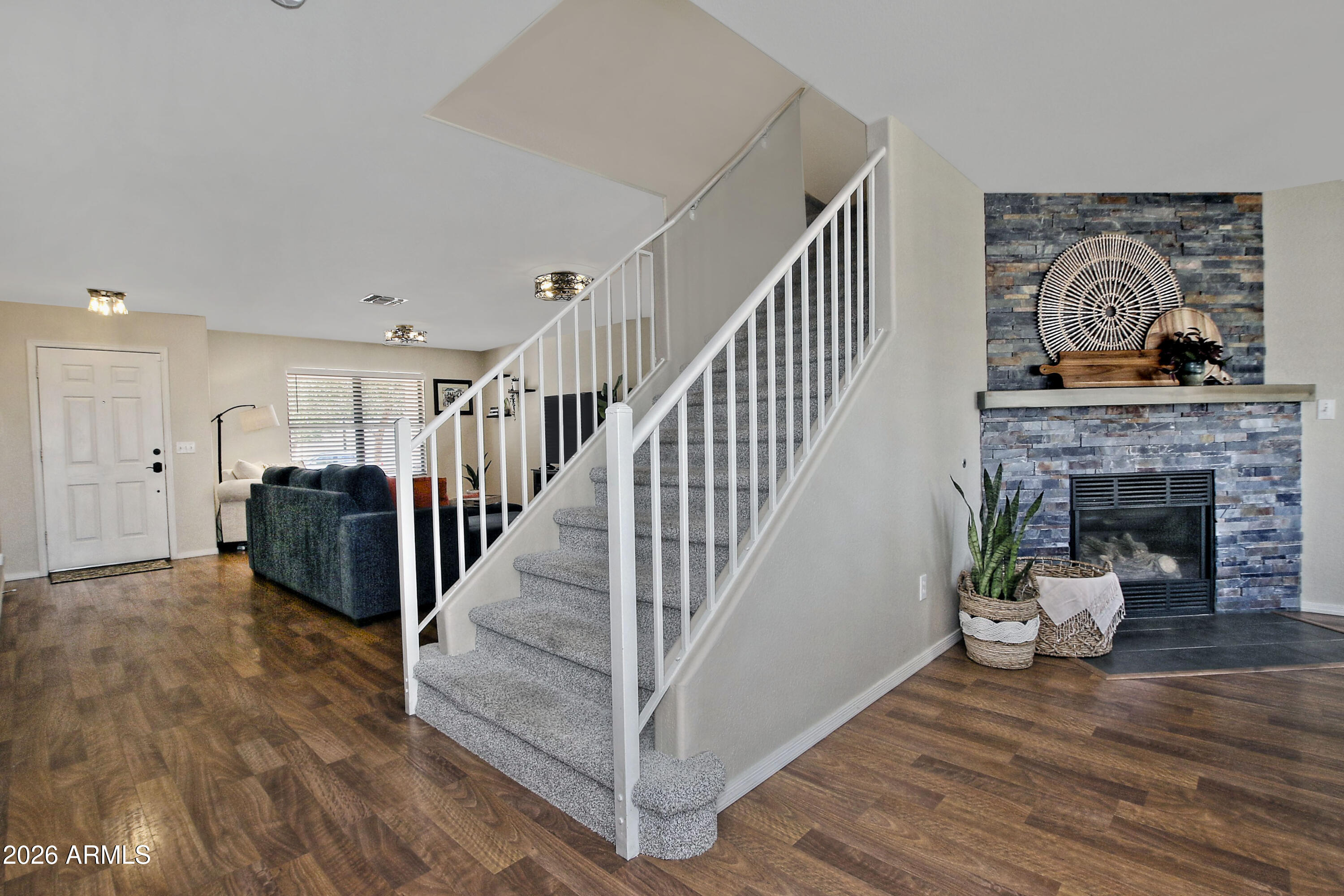 584 West Aviary Way Gilbert, AZ 85233 - Photo 15 of 52
