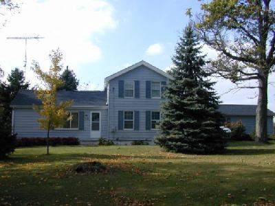 498 Ridge Road Quincy, MI 49082 - Photo 1 of 1 Primary Photo