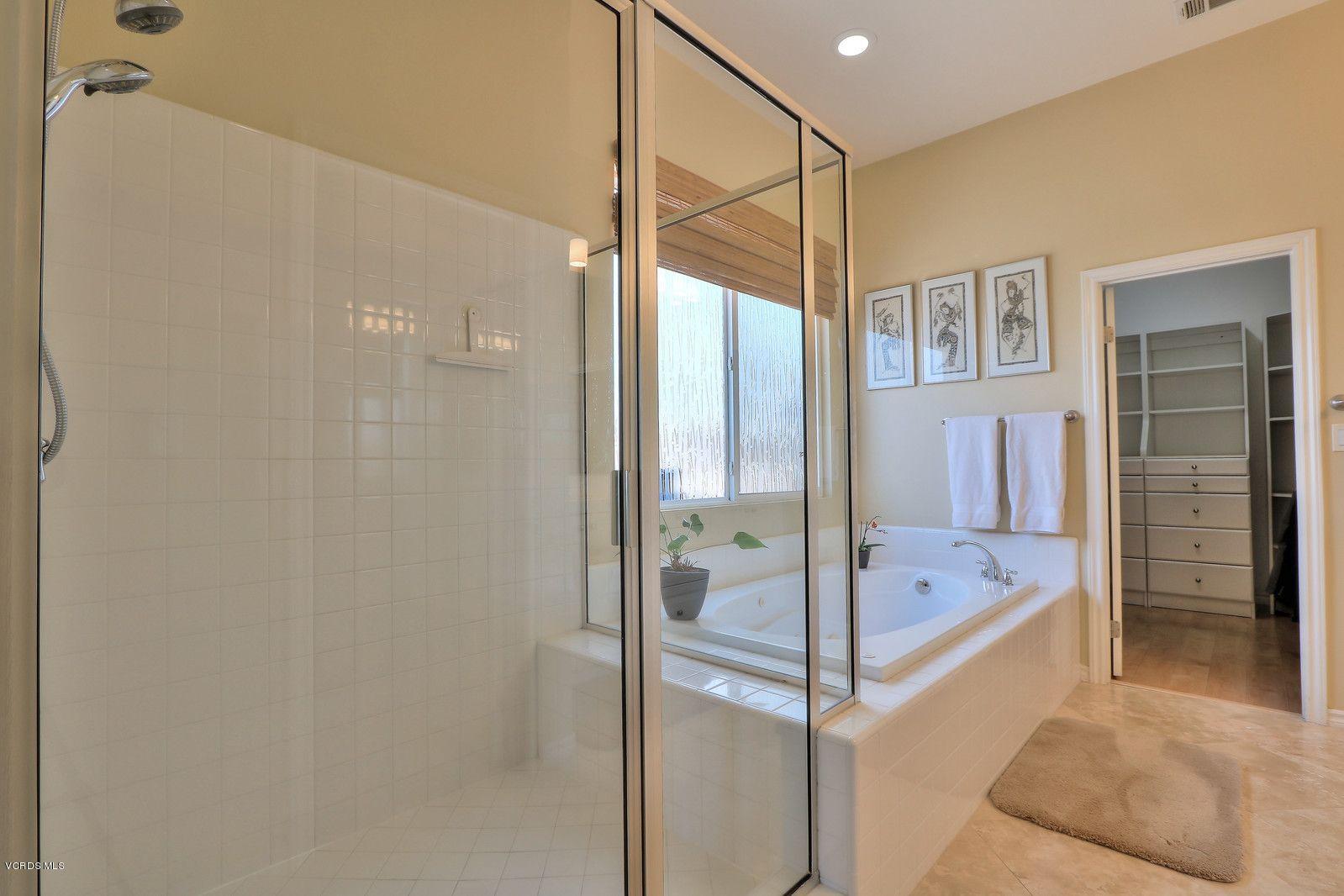 2011 Turnberry Drive Oxnard, CA 93036 - Photo 20 of 56 a bathroom with a shower