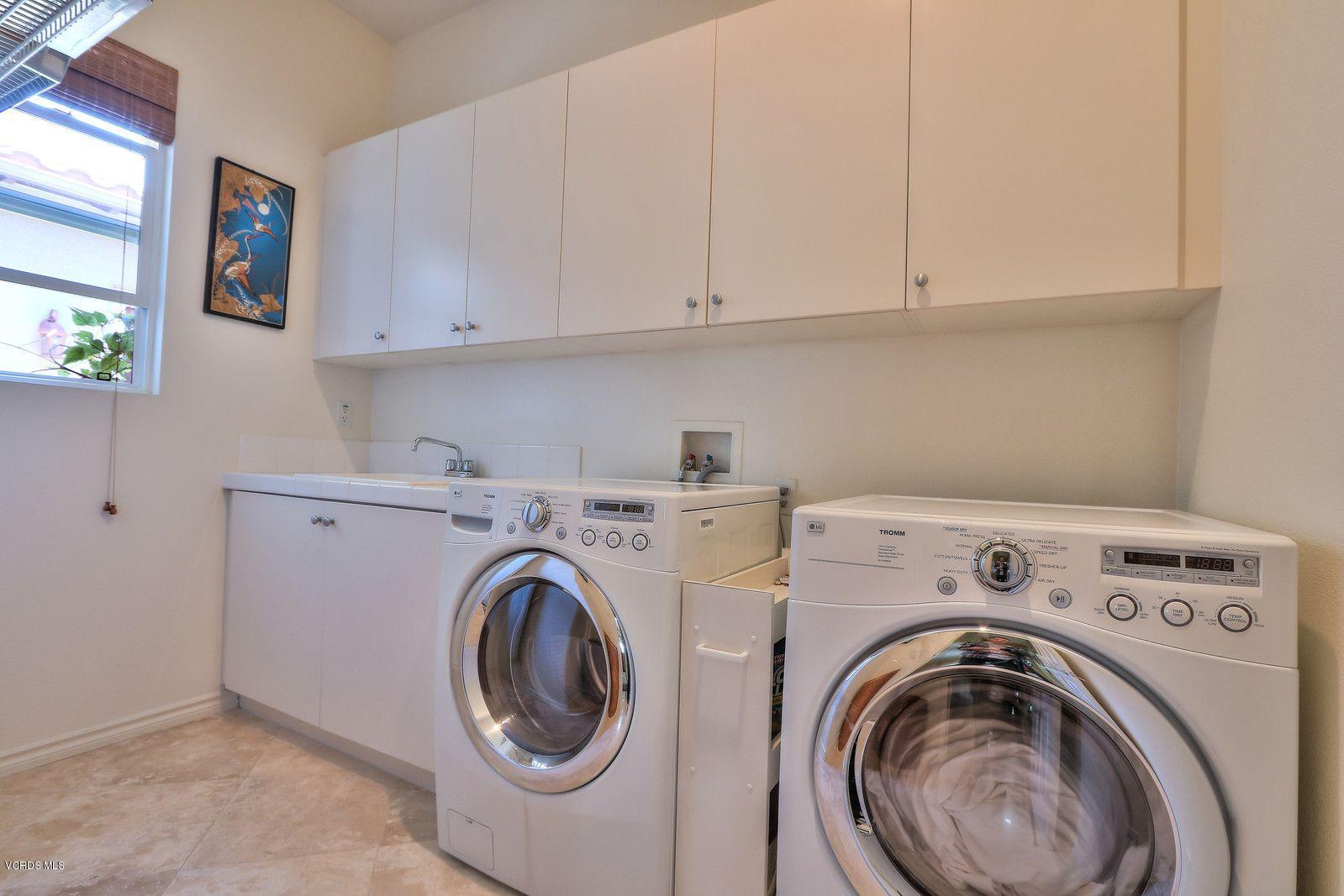2011 Turnberry Drive Oxnard, CA 93036 - Photo 35 of 56 a utility room with dryer and washer
