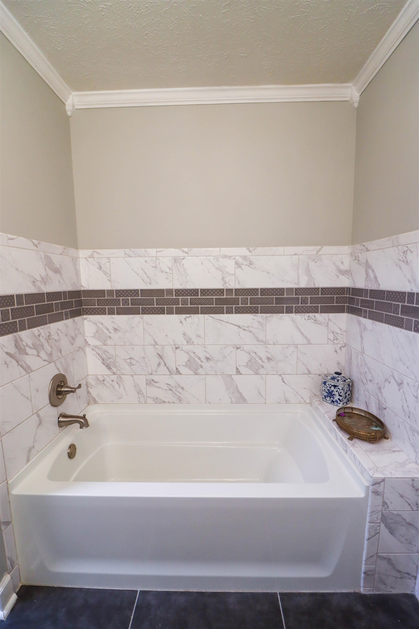 495 Junius Lee Road Ripley, TN 38063 - Photo 28 of 38 a bathroom with a bathtub