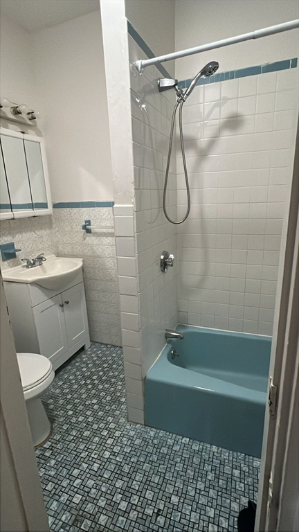 1905 Beacon Street, Unit 2F Brookline, MA 02445 - Photo 12 of 16