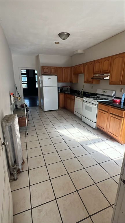 1905 Beacon Street, Unit 2F Brookline, MA 02445 - Photo 14 of 16