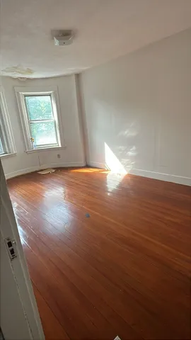 $4,600 | 1905 Beacon Street, Unit 2F, Brookline, MA 02445