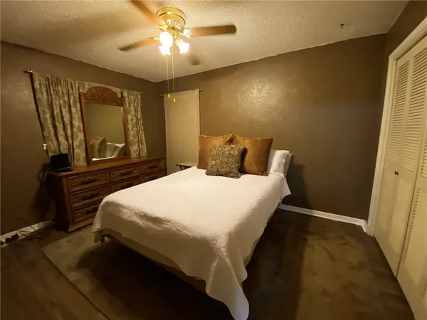 $1,700 | 5610 Tanglewood Drive, Corpus Christi, TX 78412