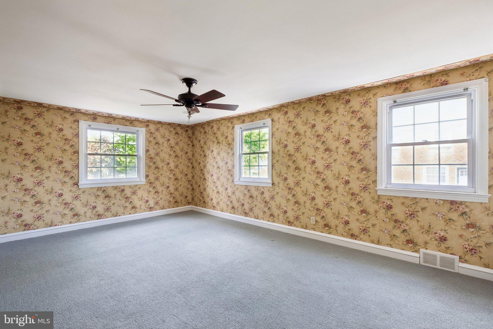 2398 Hollis Road Havertown, PA 19083 - Photo 18 of 27