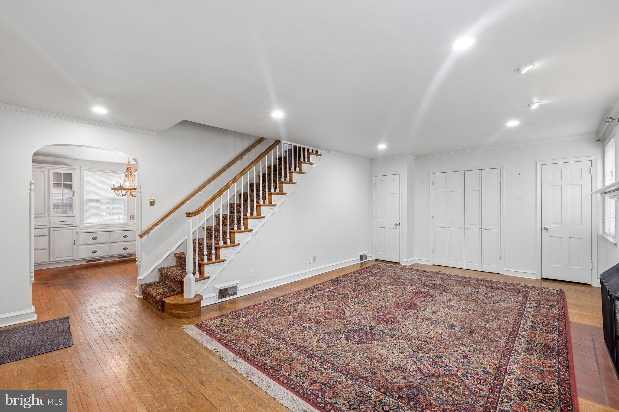 2398 Hollis Road Havertown, PA 19083 - Photo 7 of 27
