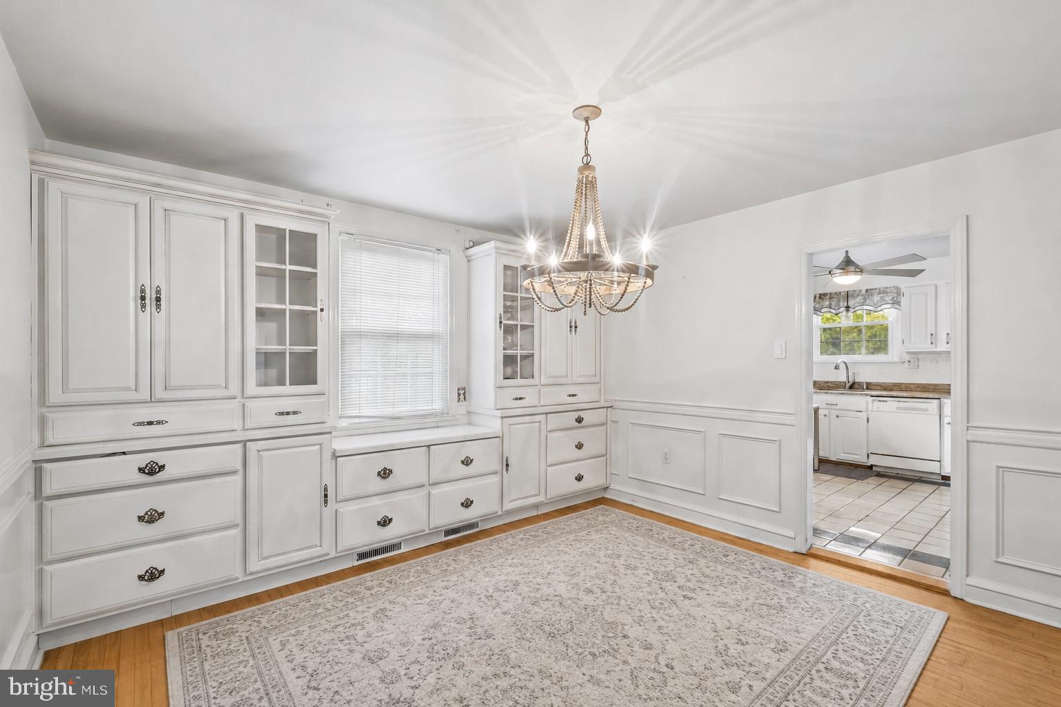 2398 Hollis Road Havertown, PA 19083 - Photo 8 of 27