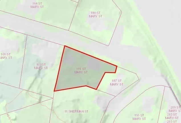 a sign that is on the wall