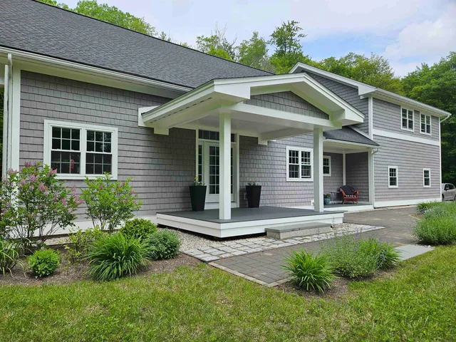 $899,000 | 19 Crystal Lake Road, Enfield, NH 03748